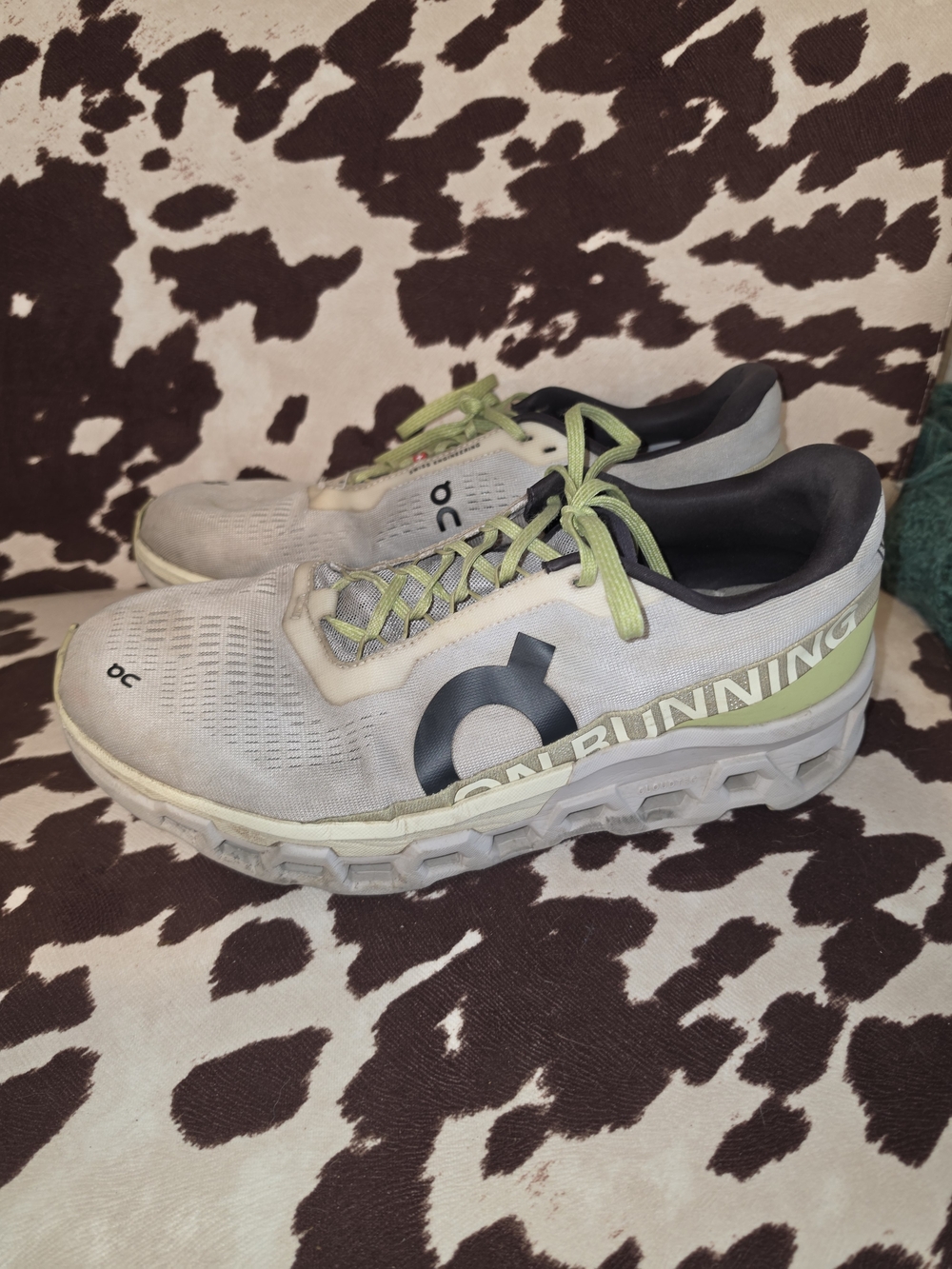 On Running Men’s Cloudnova Shoes - White with Green Accents